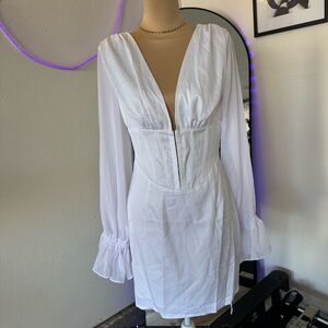 Elegant White Long-Sleeve Dress